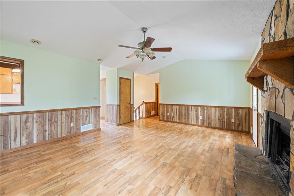 3055 Sawgrass Trail, Lilburn, Georgia image 10
