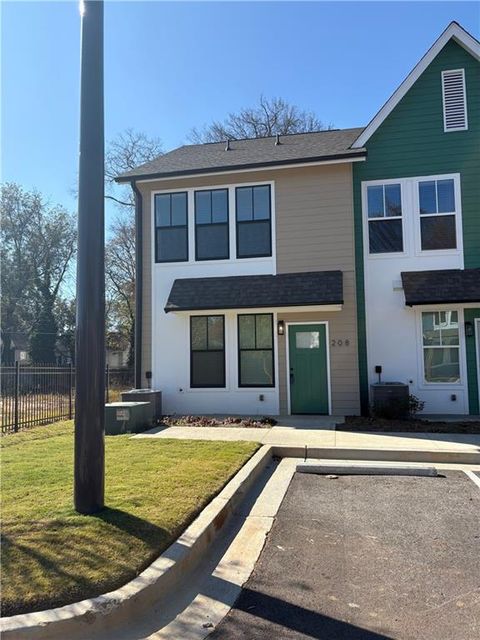 1095 Tucker Avenue 208 Atlanta GA 30310