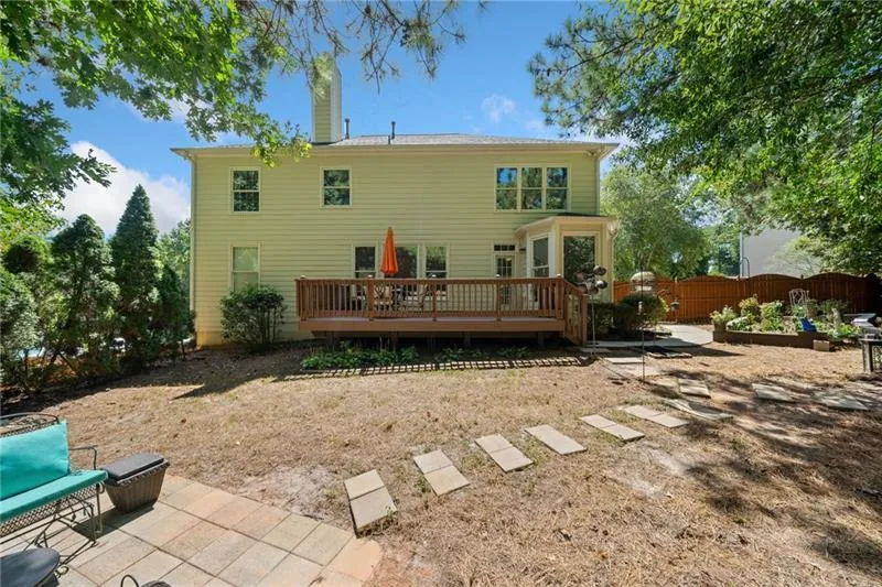 Lawrenceville, Georgia 30043, United States, 6 Bedrooms Bedrooms, ,4 BathroomsBathrooms,Residential,Pending,108850