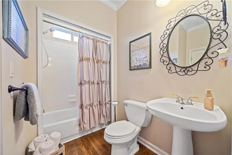 Lawrenceville, Georgia 30043, United States, 6 Bedrooms Bedrooms, ,4 BathroomsBathrooms,Residential,Pending,108850