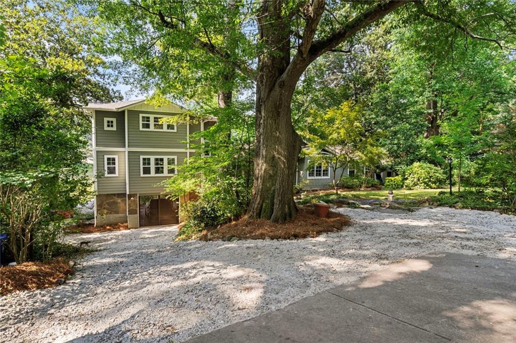 4553 Park Drive