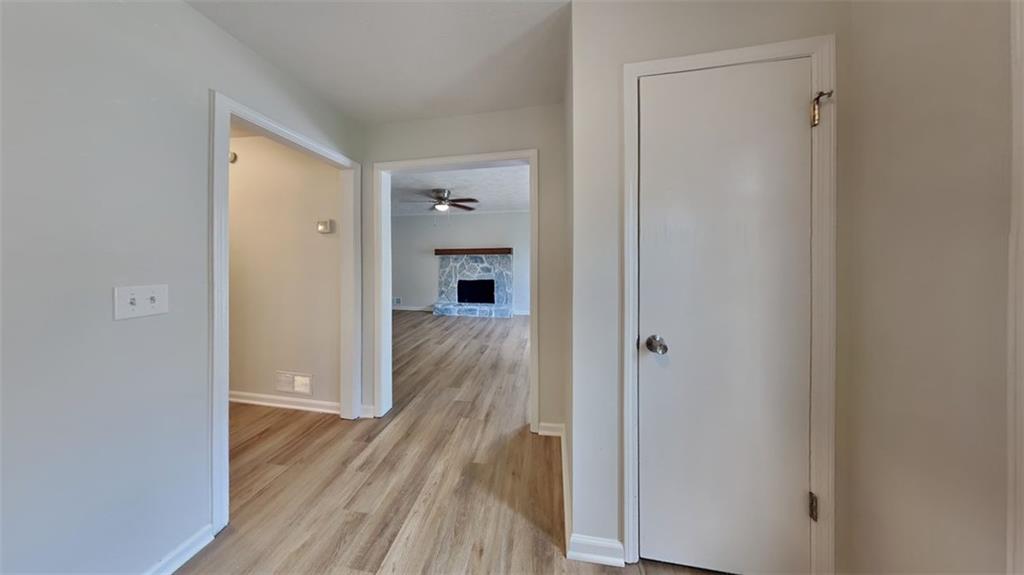 6413 Swift Creek Drive, Lithonia, Georgia image 2