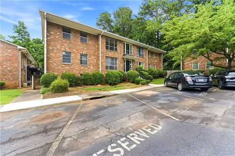 Condo For Sale - 510 Coventry Road #3C<br/> Decatur, GA 30030