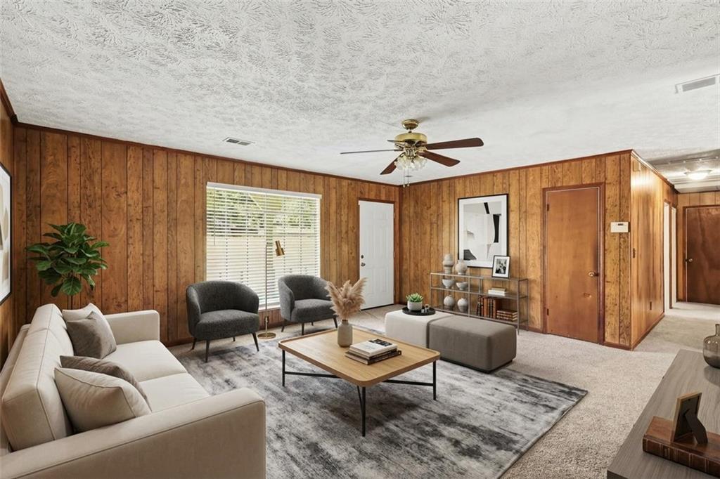 8220 Englewood Trail