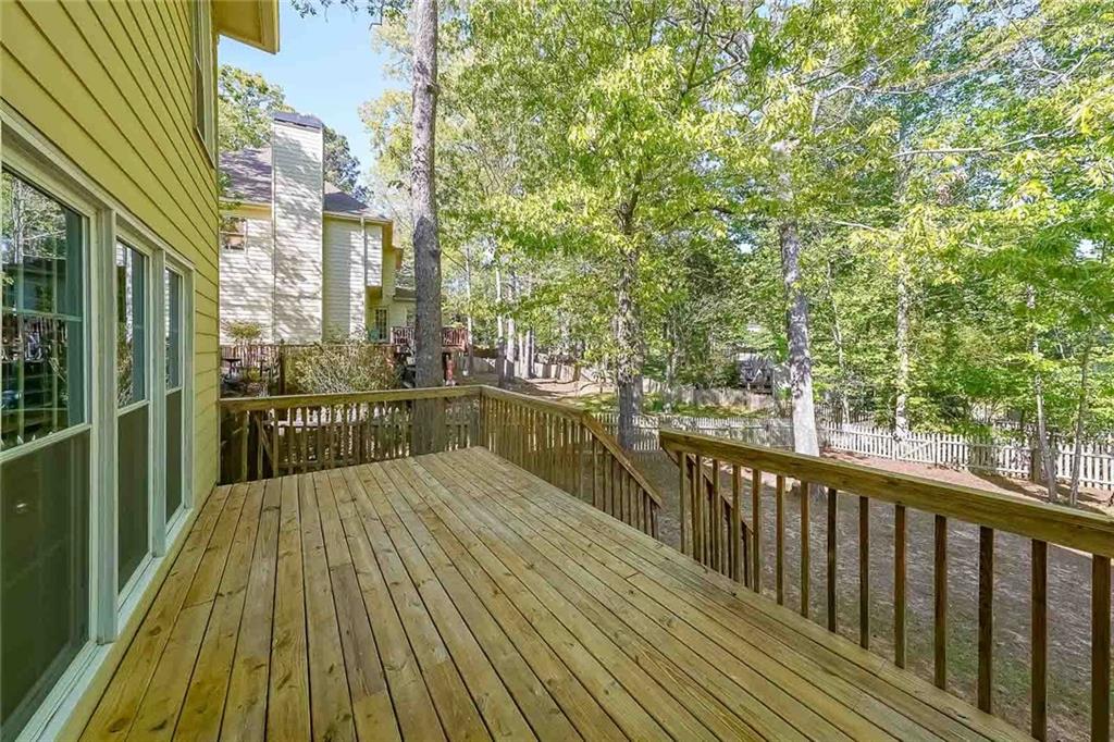 6221 Woodlore Drive, Acworth, Georgia image 30