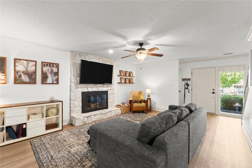 905 Laurel Mill Drive, Roswell, GA, 30076 905 Laurel Mill Drive