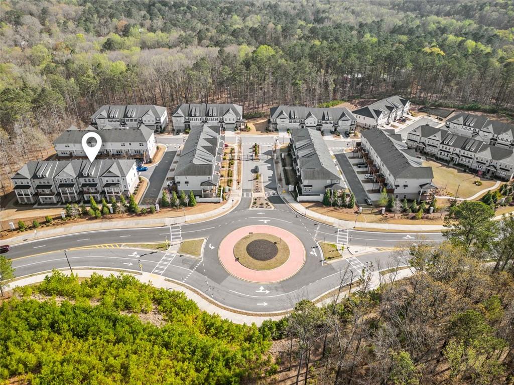 2020 Rivermont Way, Roswell, Georgia image 2