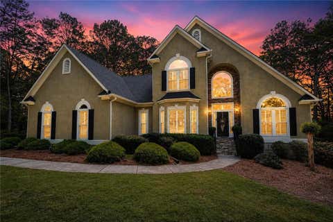 Homes For Sale - 716 Whisper Wind Court<br/> Cherokee County, Woodstock, GA 30189