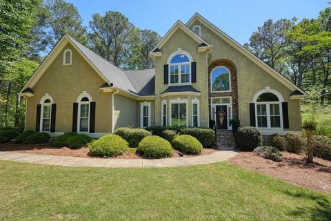 716 Whisper Wind Court Woodstock GA 30189