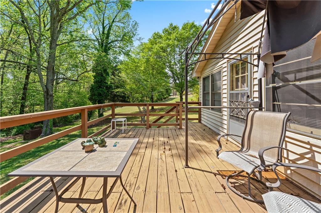 645 Camp Perrin Rd Rd, Lawrenceville, Georgia image 18
