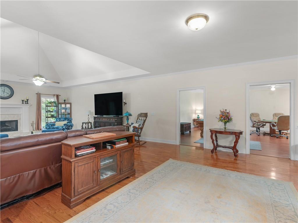 190 Oak Hill Circle