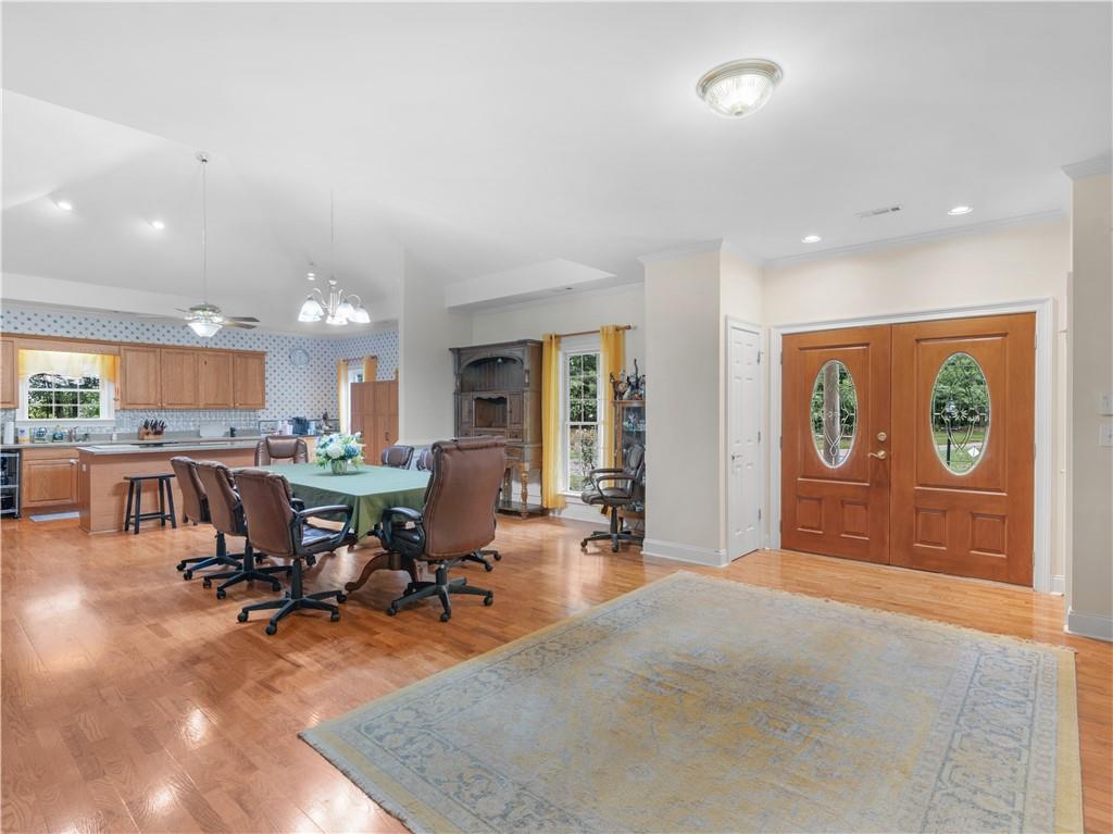 190 Oak Hill Circle