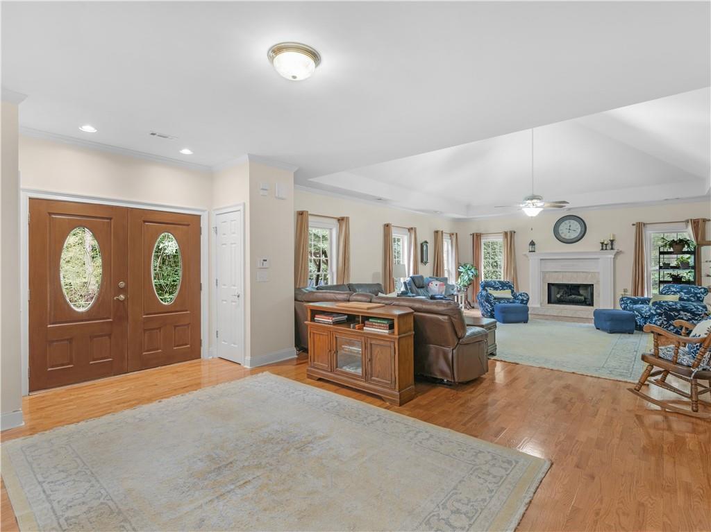 190 Oak Hill Circle