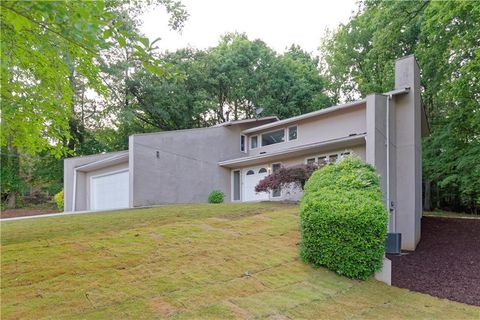 6010 Spalding Drive Atlanta GA 30350