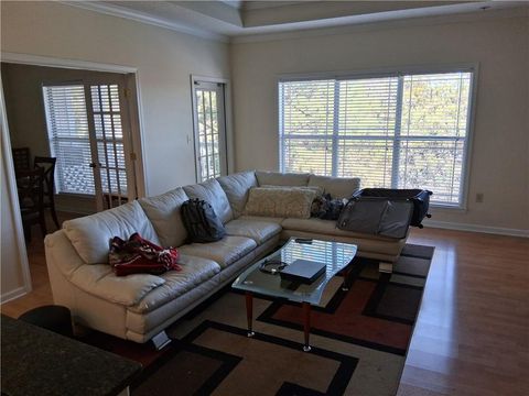 Condo For Rent - 4333 Dunwoody Park Park<br/> Atlanta, GA 30338