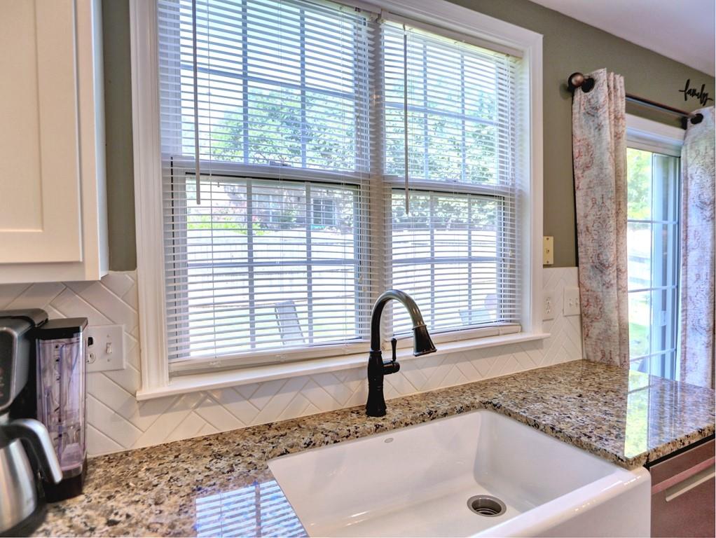 566 Lullingstone Drive, Marietta, Georgia image 14