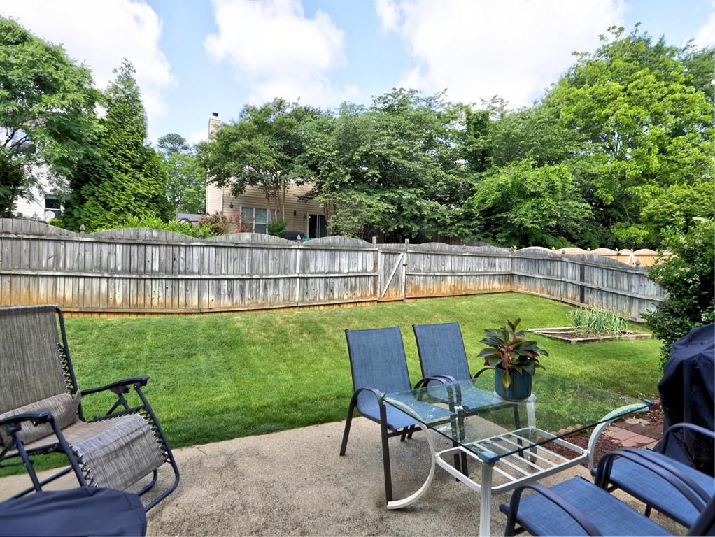 566 Lullingstone Drive, Marietta, Georgia image 36
