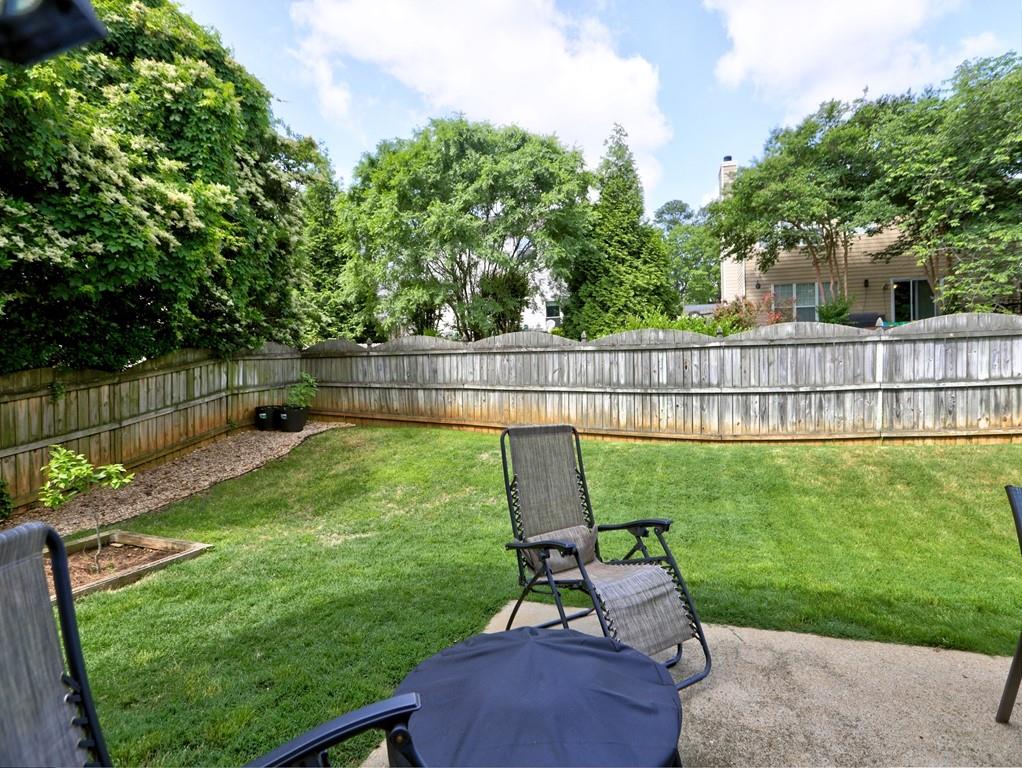 566 Lullingstone Drive, Marietta, Georgia image 37