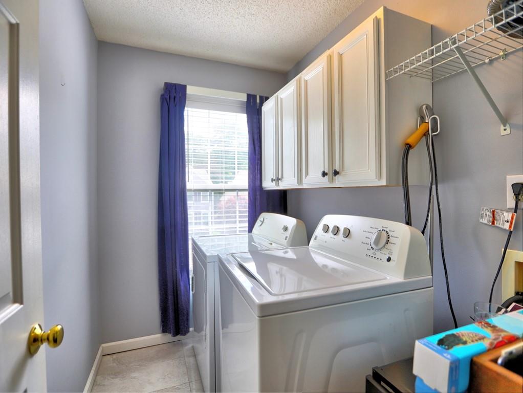 566 Lullingstone Drive, Marietta, Georgia image 33