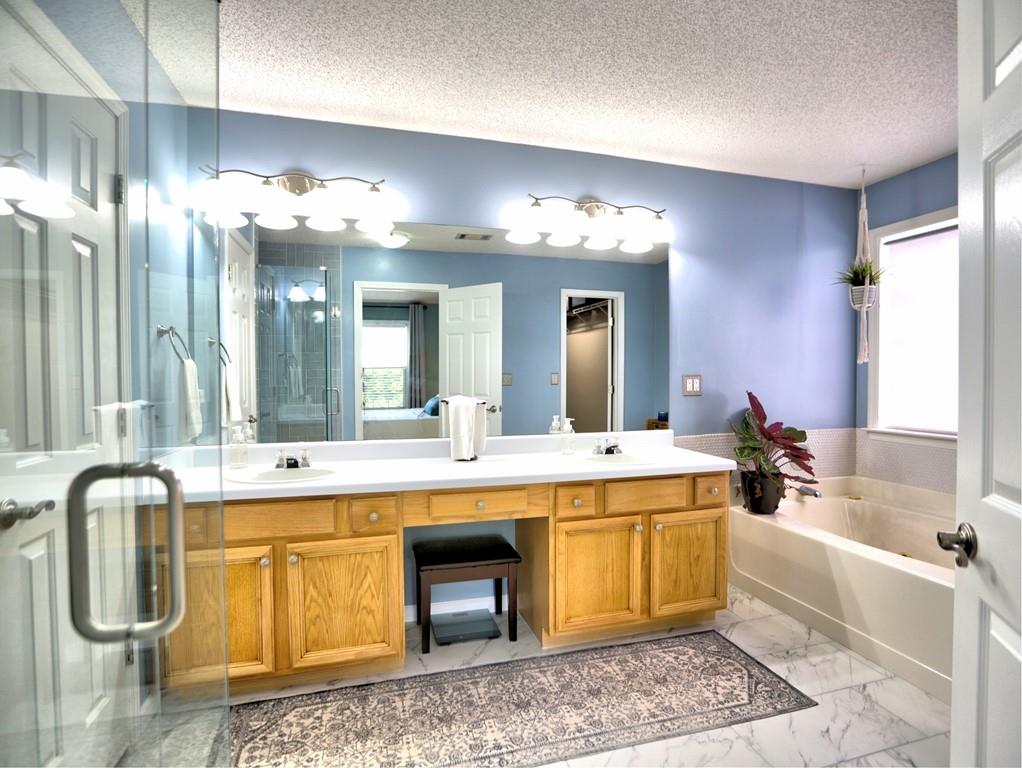 566 Lullingstone Drive, Marietta, Georgia image 27