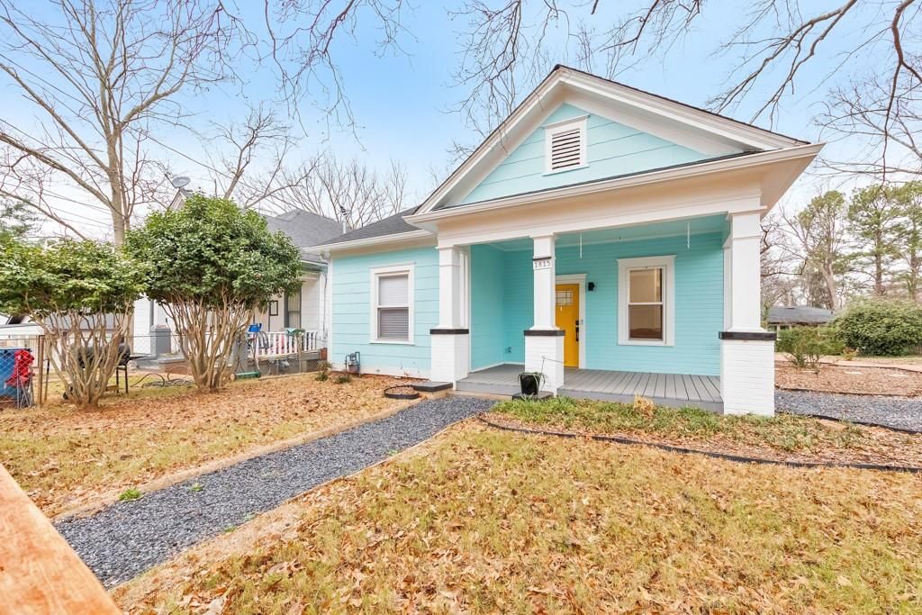Photo of 1815 Dunlap Avenue, Atlanta, GA 30344 (MLS # 7698598)