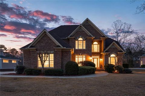 Homes For Sale - 930 Old Tucker Road<br/> Stone Mountain, GA 30087