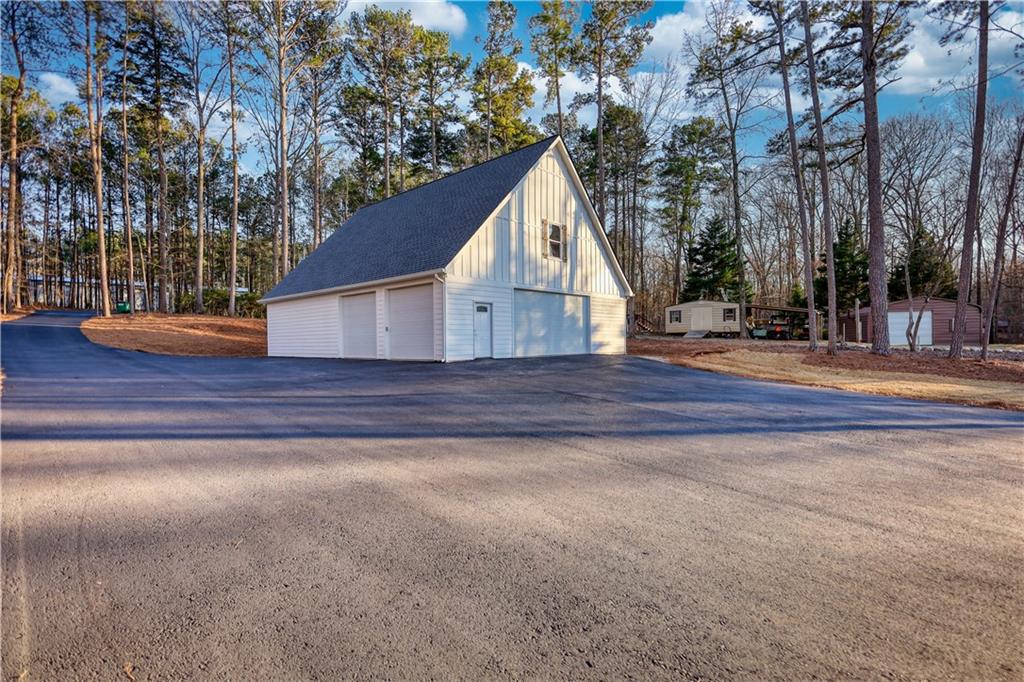 1260 Blue Springs Drive, Buckhead, Georgia image 6