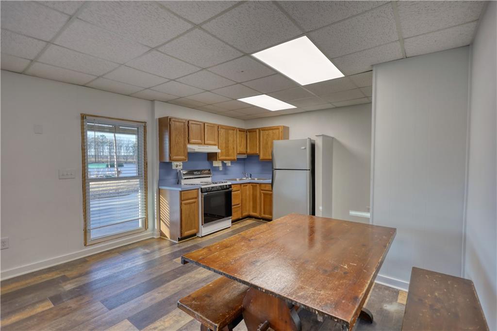 1260 Blue Springs Drive, Buckhead, Georgia image 33