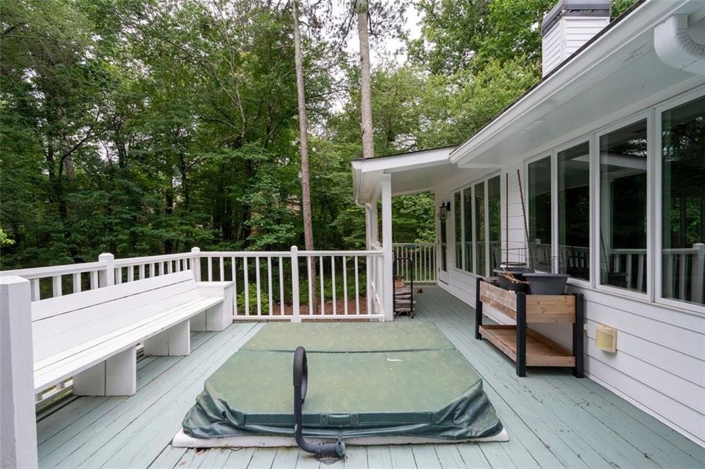 Hampton Lake - Residential