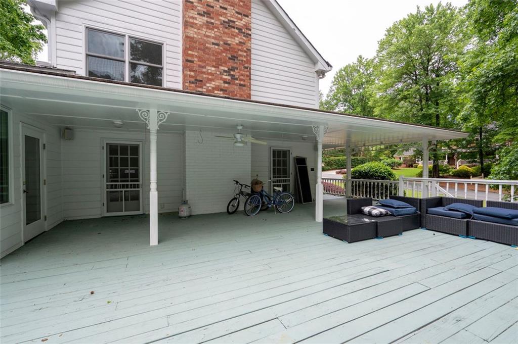 Hampton Lake - Residential