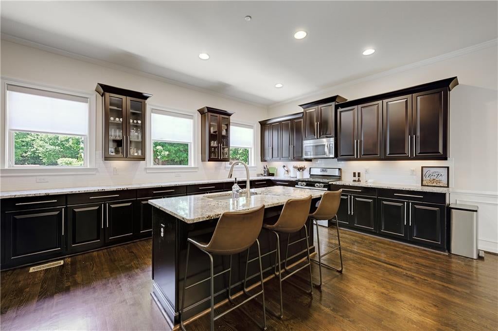 909 Dumaine Trace