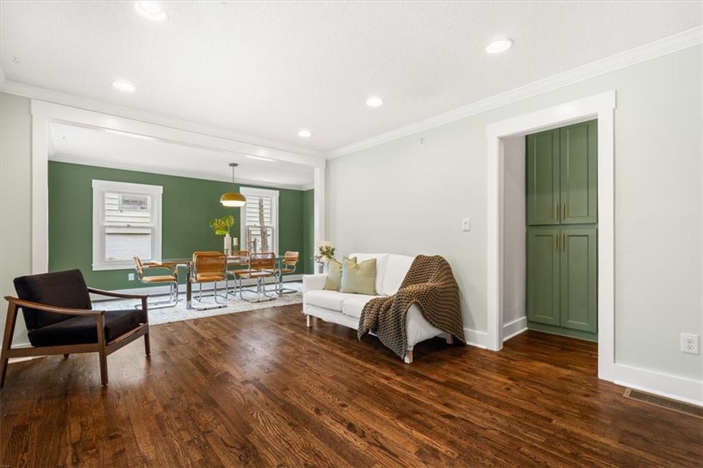 954 Moreland Avenue SE