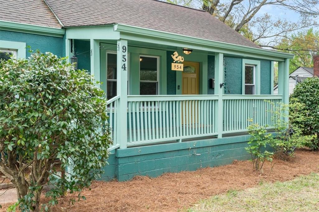 954 Moreland Avenue SE