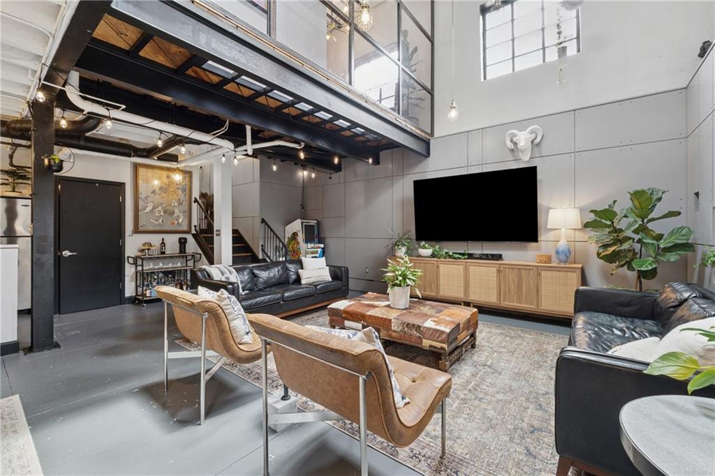 830 Dekalb Avenue NE 11