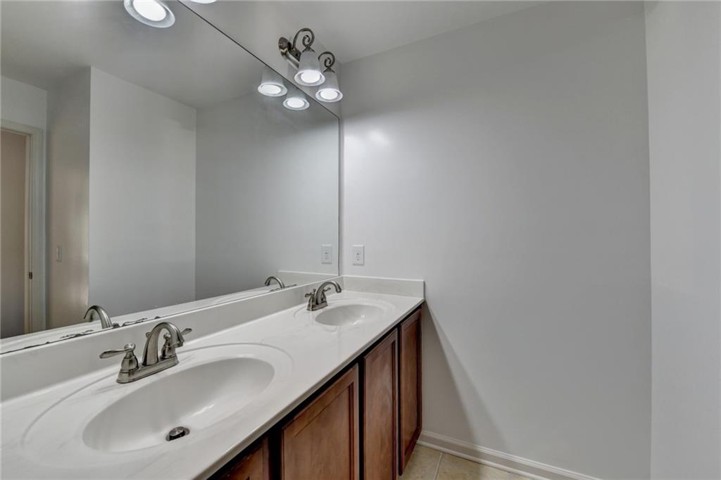 2272 Misty Brook Court, Buford, Georgia image 39