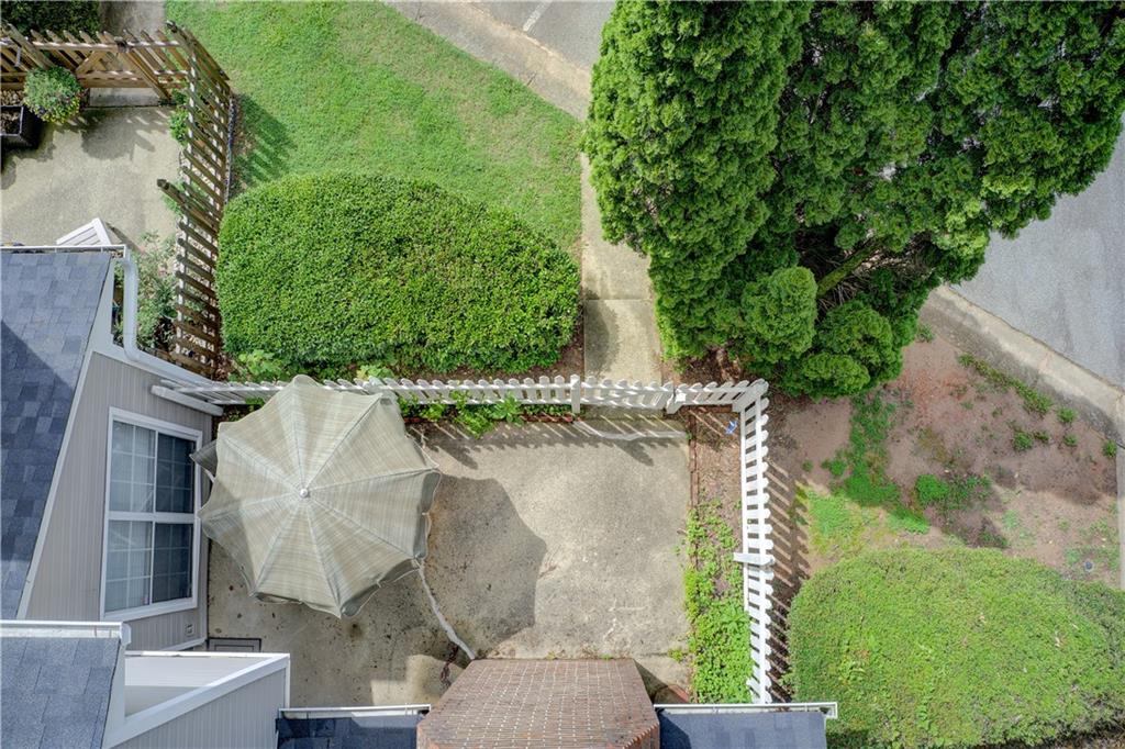 563 Trillum Court SW 563