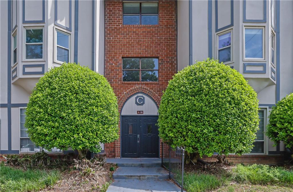 Don’t miss this rare opportunity to own the largest condo in Foxcroft! Perched on the coveted top floor, this spacious three bedroom condo also includes a versatile bonus room with a cozy fireplace- perfect for an office, guest space, or additional bedroom. The beautifully renovated kitchen shines with new shaker cabinets, updated countertops, and modern appliances. Additional upgrades include refreshed bathrooms with new fixtures, fresh paint, and newer flooring throughout. The open layout offers a bright, welcoming living room and a generously sized dining area- ideal for both everyday living and entertaining. The oversized primary suite is a true retreat, featuring a huge walk-in closet and ensuite bath with a double vanity. Foxcroft is a quiet, gated community with resort style amenities, including a junior Olympic-size pool, lighted tennis courts with active ALTA teams, an updated clubhouse, and secure entry. HOA dues cover exterior maintenance, swim/tennis, security, basic cable, and pest and termite coverage. Onsite management, extra storage, and ample parking add even more convenience. All this in a prime Sandy Springs location, minutes from GA-400, I-285, top rated hospitals, shopping, dining, parks, and public transit. Enjoy easy access to Sandy Springs City Center, the Abernathy Greenway, and a variety of local restaurants and entertainment. It has been two years since a condo this size has become available in Foxcroft—don’t miss your chance!