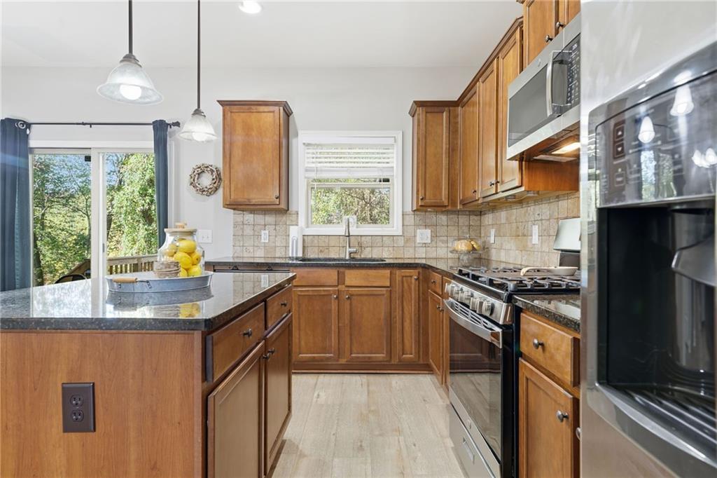 BELMONT TRACE - Residential