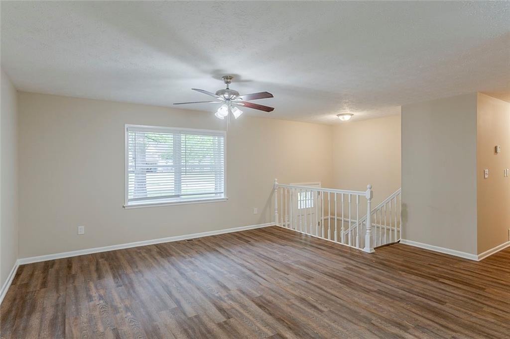 Hollydale - Residential