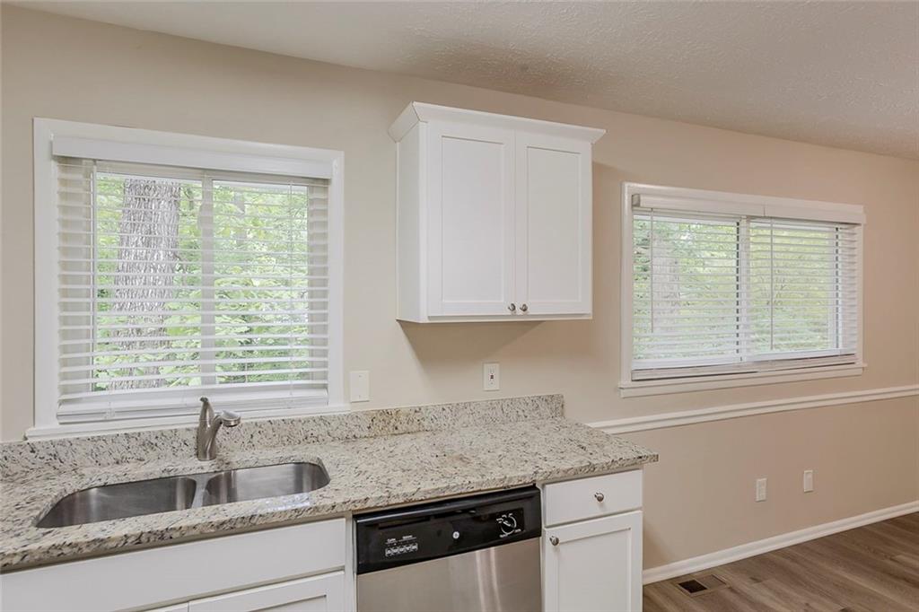 Hollydale - Residential