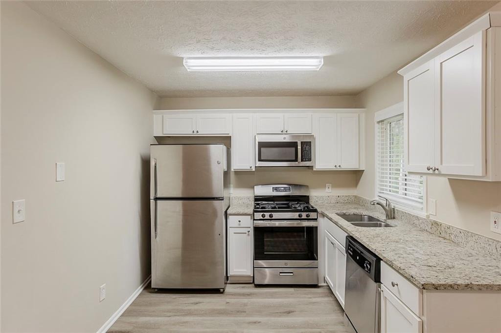 Hollydale - Residential