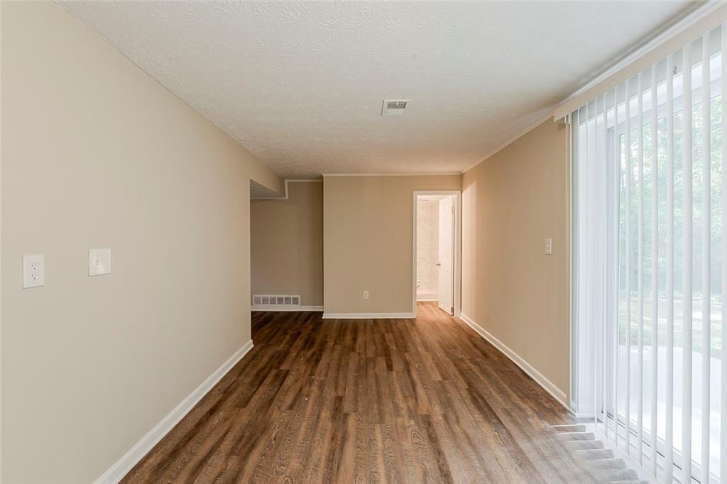 Hollydale - Residential