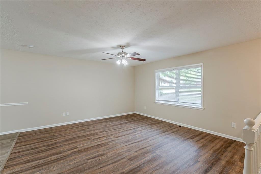 Hollydale - Residential