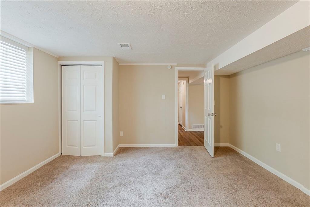 Hollydale - Residential