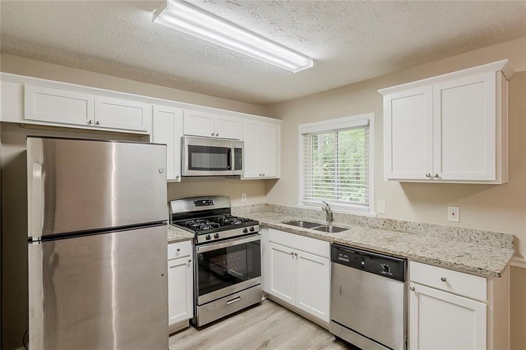 Hollydale - Residential