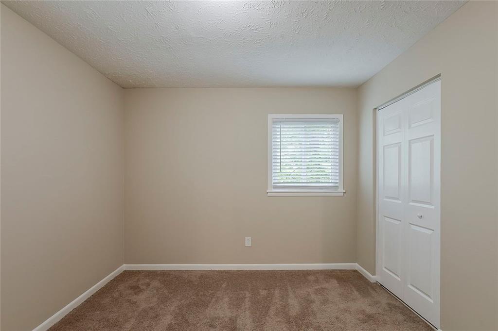 Hollydale - Residential
