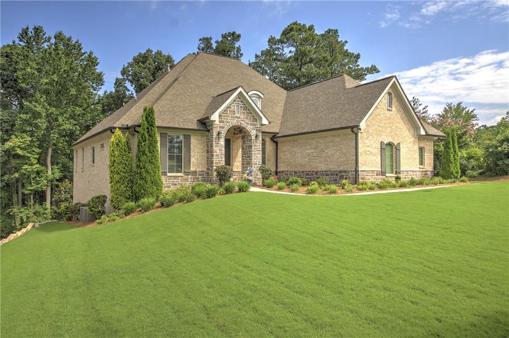 1560 Tapestry Ridge