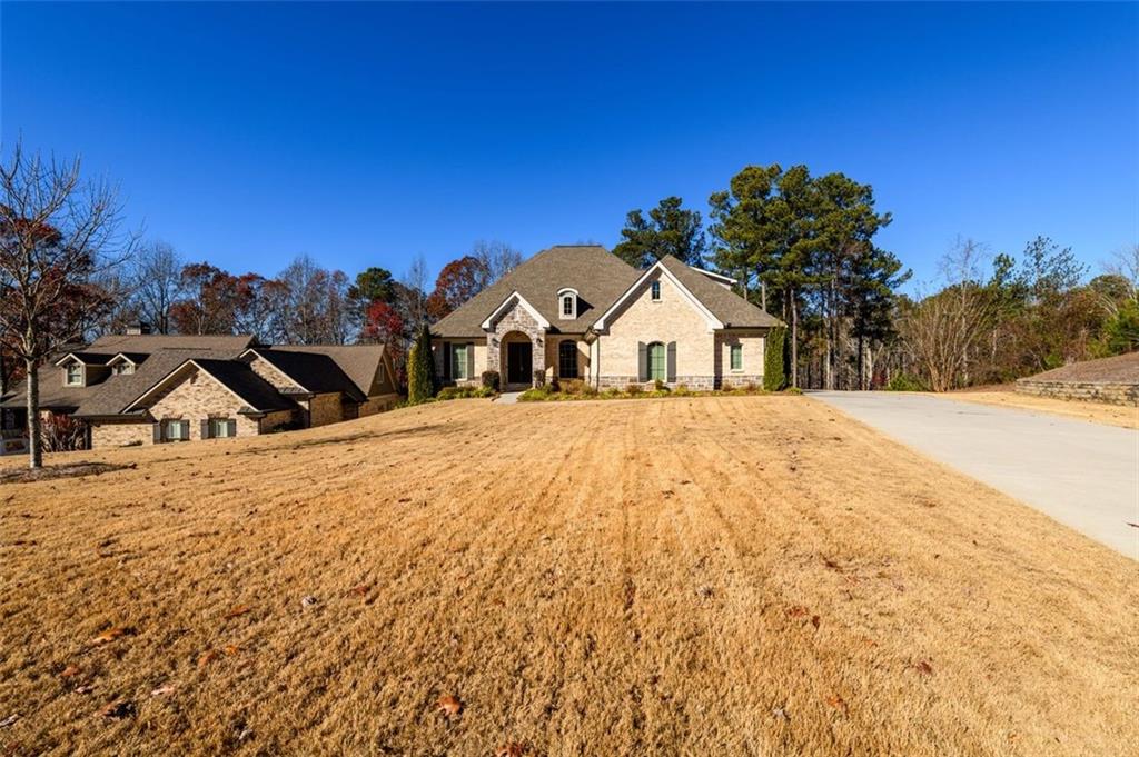 1560 Tapestry Ridge