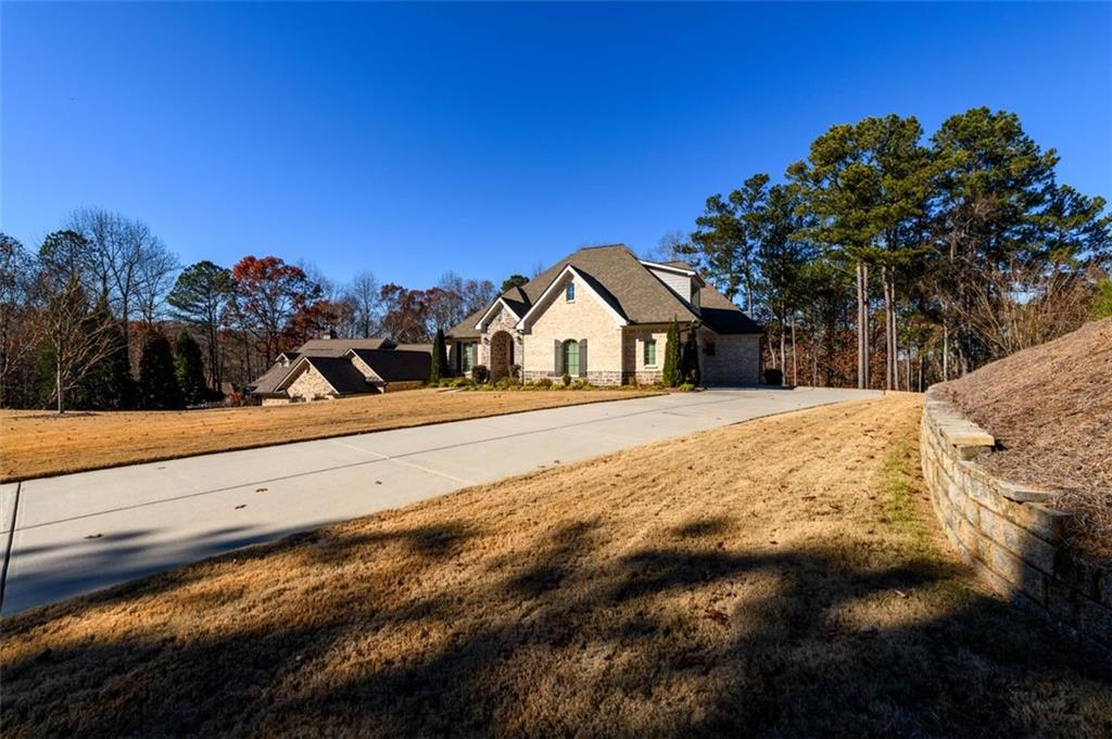 1560 Tapestry Ridge