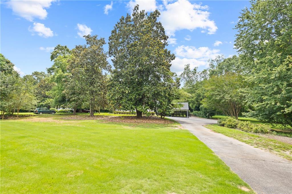 357 W Hightower Trail